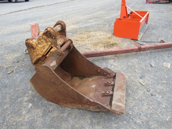 IHI 18" Bucket