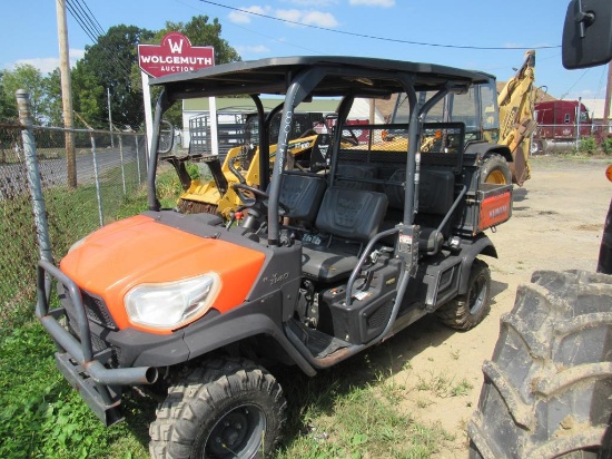 Kubota RTV1140 (has water leak)
