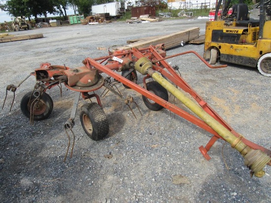 Deutz Fahr KH400 4-Star Tedder