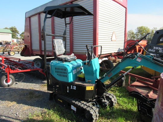 AGROTK QH12 Mini Excavator w/Thumb & Canopy (New)