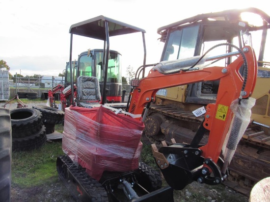 AGROTK QH12 Mini Excavator w/Thumb & Canopy (New)
