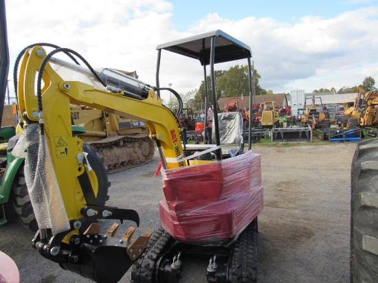 AGROTK QH12 Mini Excavator w/Thumb & Canopy (New)