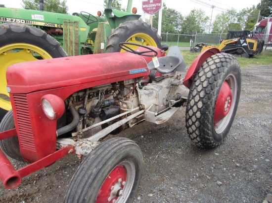 Ferguson 30 Tractor, Gas