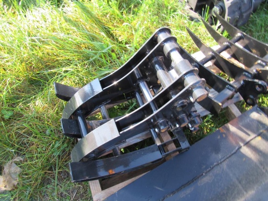 Miva Mini Excavator Small Grapple Thumb