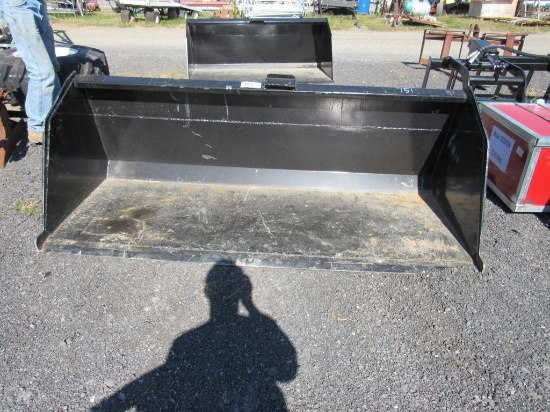 QA Material Bucket, 84"