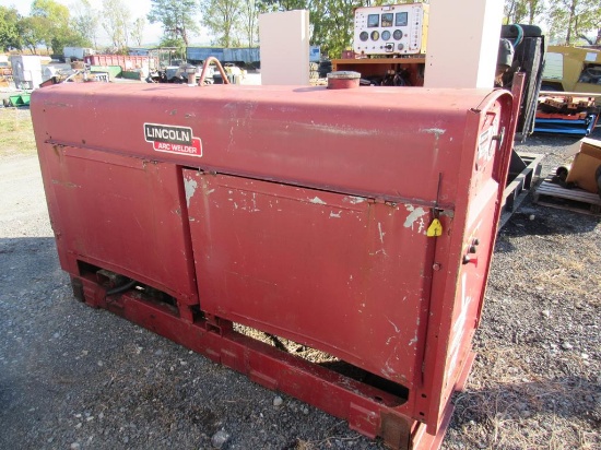 Lincoln SAE 400 Engine Driven Welder