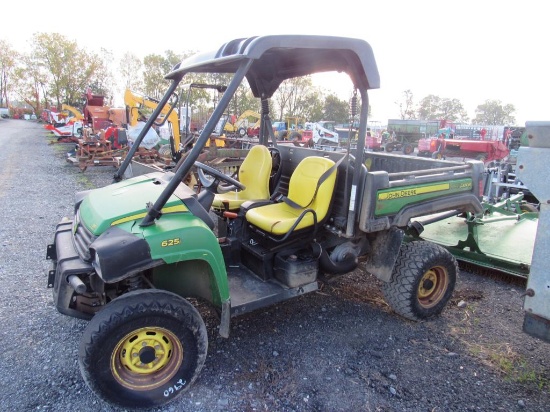 JD 625i Gator, 4x4, Canopy