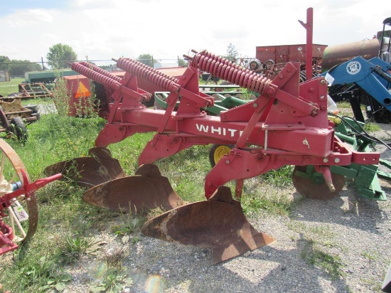 White 3Pt 3B Spring Reset Plow