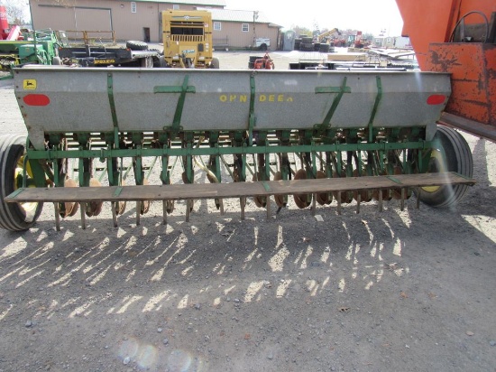 JD Model 16 Grain Drill