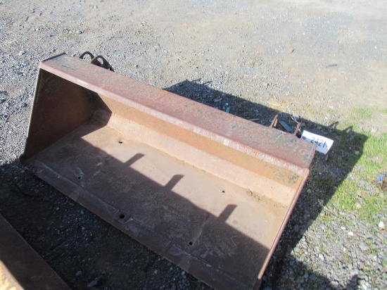 48" Tractor Bucket