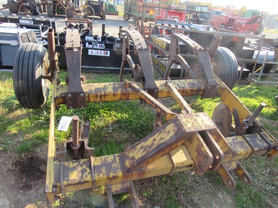 Landoll 3 Tooth 3Pt Chisel Plow
