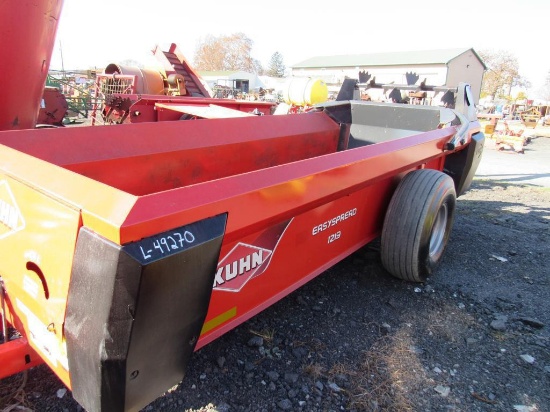 Kuhn 1219 Easy Spread Manure Spreader