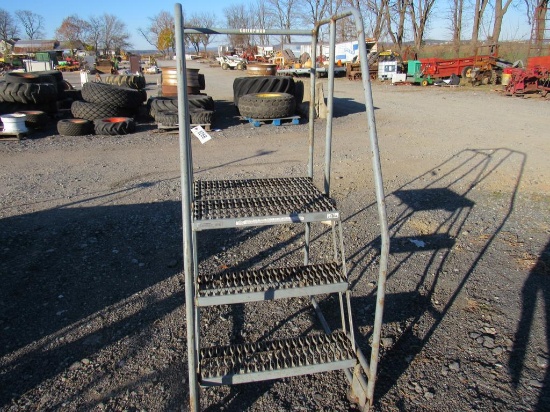Metal Grated Step
