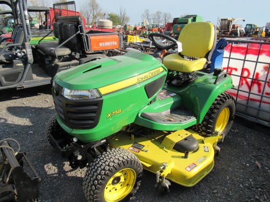 JD X758 Dsl Riding Mower, 4x4, 60" Deck