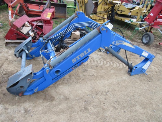Stoll FE750 Loader