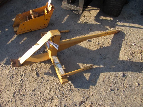 Bale Spear for Loader Bucket King Kutter