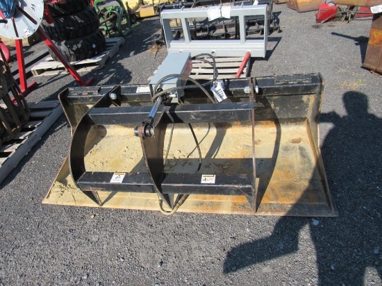 Tomahawk Skidloader Grapple Bucket