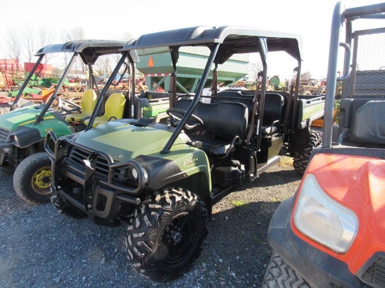 JD 825i Gator, S4, 2 Seater, 4x4, Gas