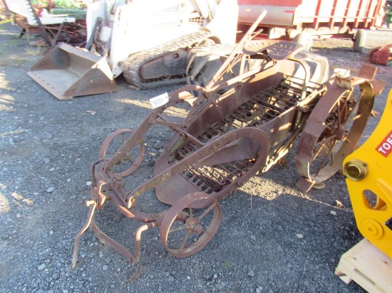 1R Potato Digger