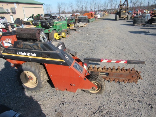 Ditch Witch 1820 Ditcher