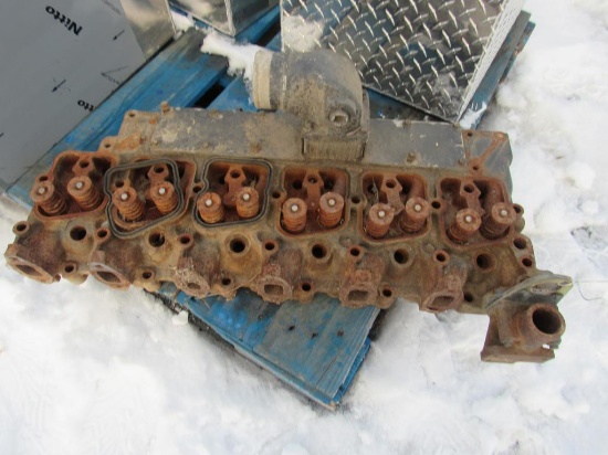 6 Cyl. Cummins Engine Head