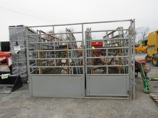Horse Stall Panels w/ One Walk Through Gate
