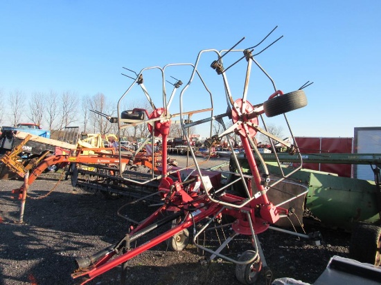 Agco 4-Star Tedder