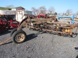 NH 256 Rake w/ Dolly Wheel