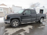2004 Chevy Silverado 1500 Truck w/ Title, 4WD,