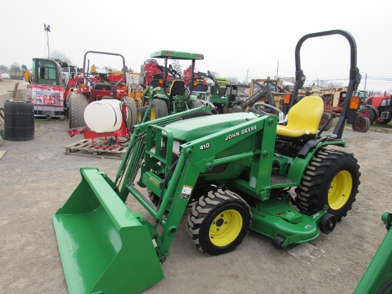 JD 4110, Dsl, 4WD, Hydr w/60" Deck & Loader