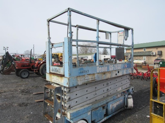 Genie GS-2632 Manlift