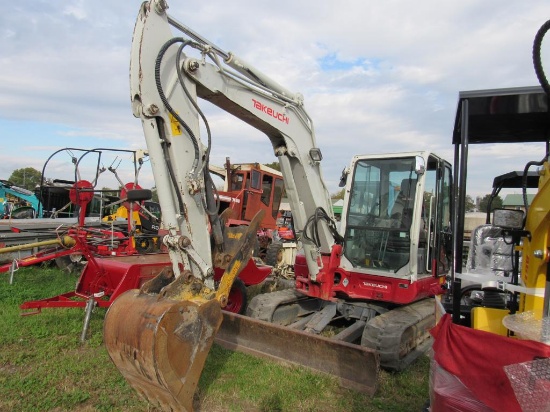 Takeuchi TB260 Excavator, Cab, H-A/C,Hyd Thumb