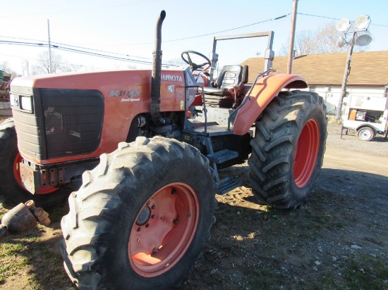 Kubota 105S Tractor, Dsl
