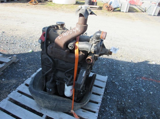 Case IH 385 Engine