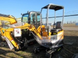Miva VA13 Mini Excavator w/Thumb