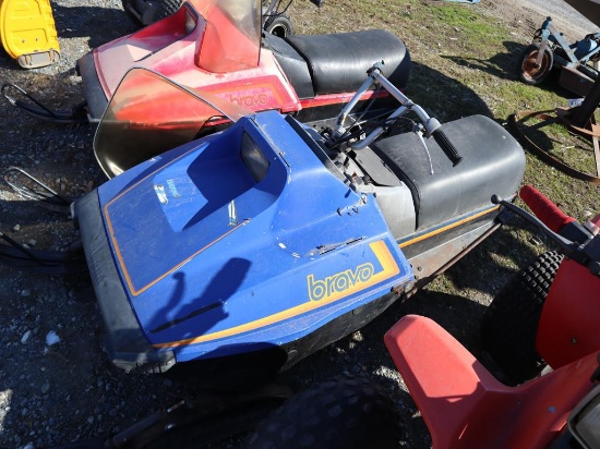 Yamaha Snowmobile (not running)