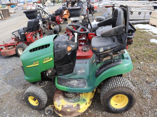 JD L100 Riding Mower