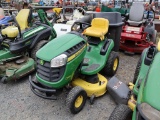 JD D100 L&G Tractor w/Bagger, 38