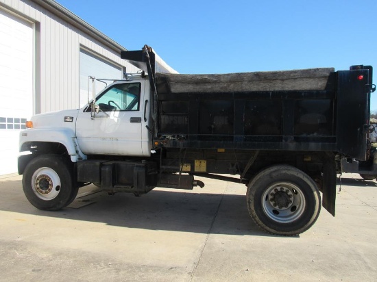 1997 Chevy C7500 Dump Truck