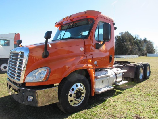 2012 Freightliner 10 Speed w/DD13