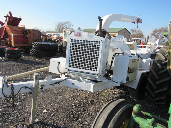 Morbark M12D 12" Wood Chipper, Gas