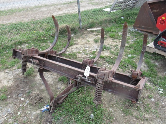 Blanton 3pt 5 Shank Chisel Plow