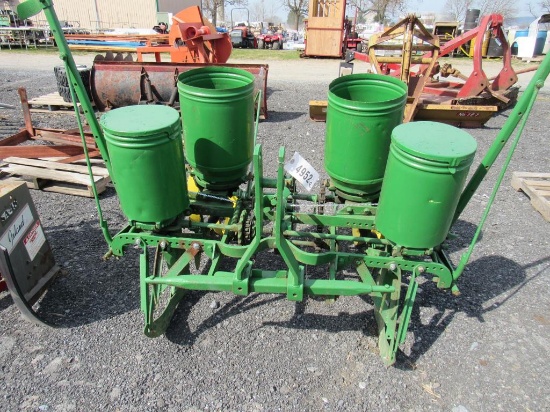 JD 3pt Corn Planter (rebuilt)