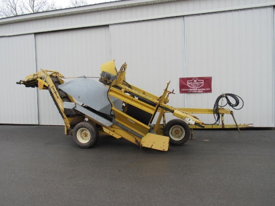 OxBo Pixel 1R Sweet Corn Puller w/Hyd Raising Head &Hyd