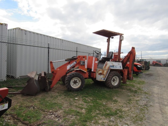 Kubota R400 Dsl Loader Backhoe w/Forks & Bucket