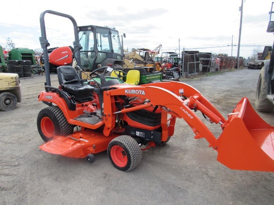 Kubota BX2670 Dsl, 4WD, Hydro w/60" Deck & Loader