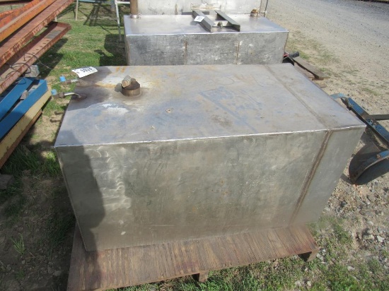 Stainless Water Tank - Approx 110 Gal