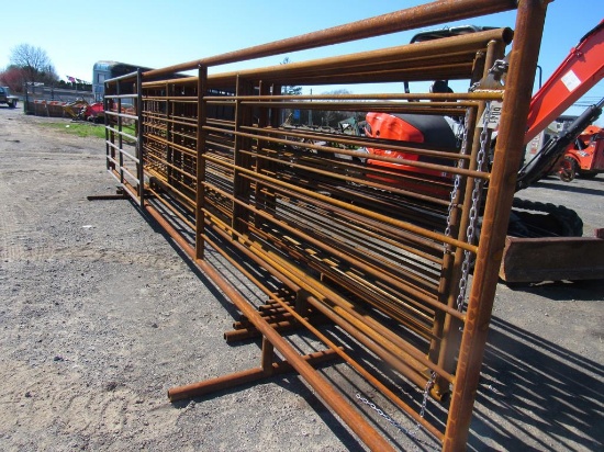 24' Corral Panel w/ 10' Gate