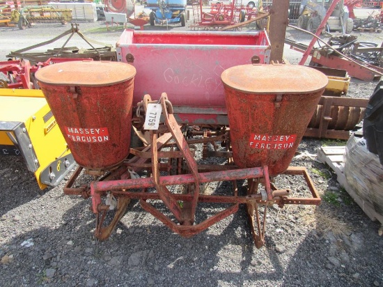MF 2R Cornplanter