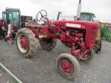 Farmall 130 Tractor, 2WD, Gas